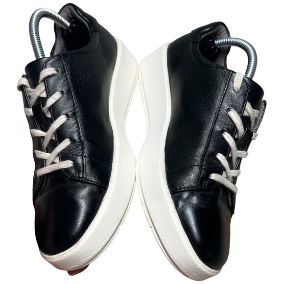 COLLECTION BY CLARKS LAYTON LACE Women's Size 6 Black Leather Sneakers Shoes - Picture 10 of 15